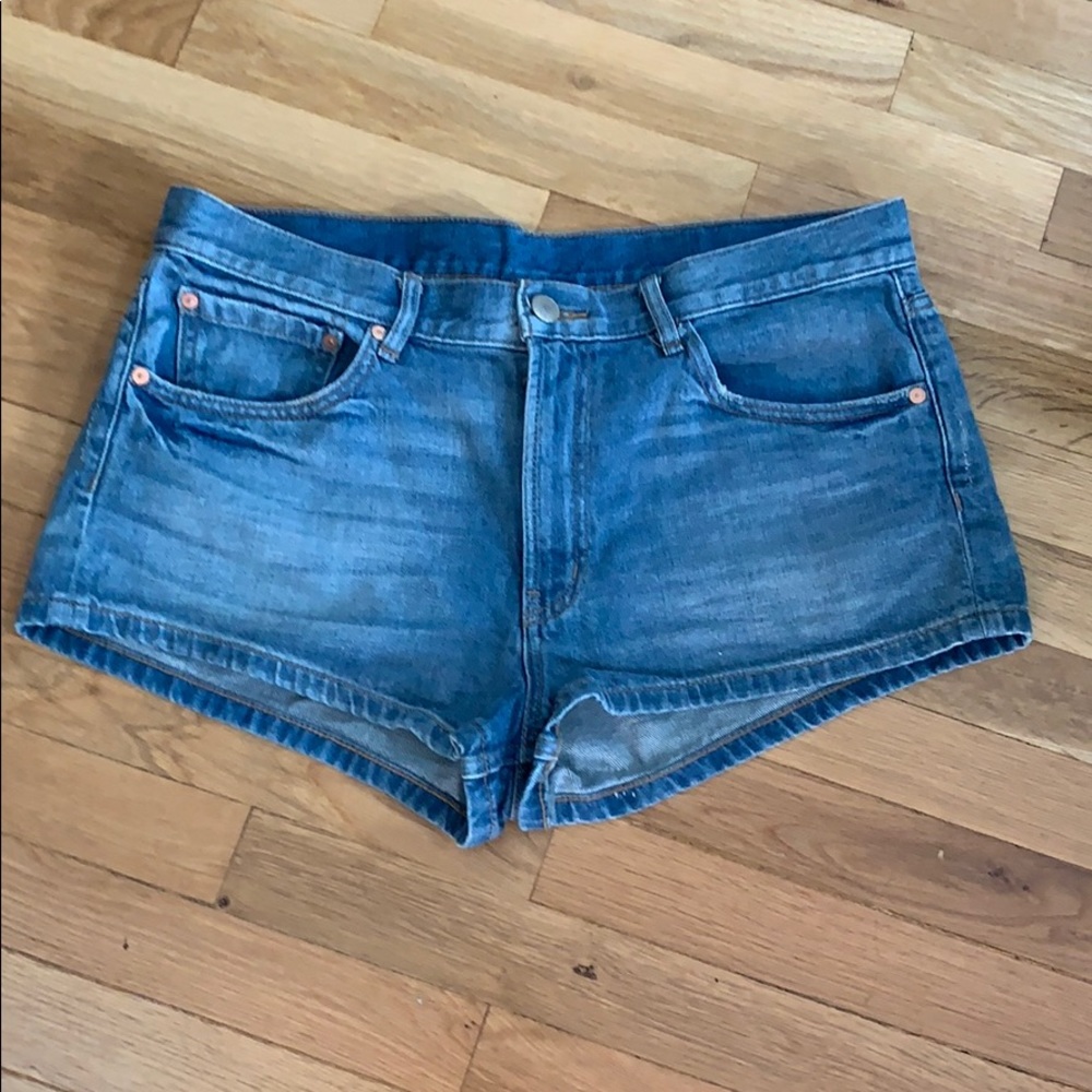 BDG denim short size 31 - mid rise - Picture 1 of 3